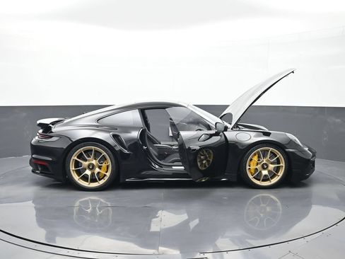 Certified 2024 Porsche 911 Turbo AWD/4WD image 31