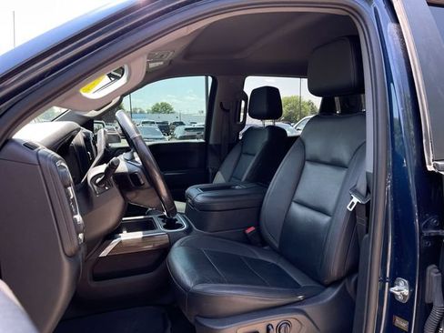 Used 2021 Chevrolet Silverado 1500 LT Trail Boss w/ Convenience Package II AWD/4WD image 19