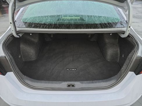 Used 2024 Nissan Altima 2.5 SR image 28