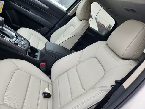 New 2025 MAZDA CX-5 AWD 2.5 S w/ Preferred Package image 11