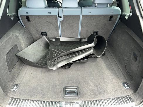 Used 2011 Porsche Cayenne S image 26