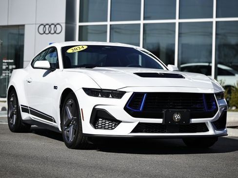 Used 2024 Ford Mustang GT Premium w/ California Special Package image 2