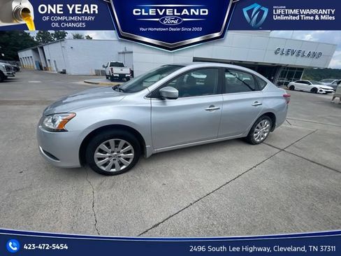 Used 2015 Nissan Sentra S FWD image 1