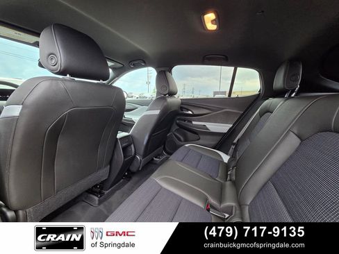 Used 2024 Buick Envista Preferred w/ Advanced Safety Package FWD image 27