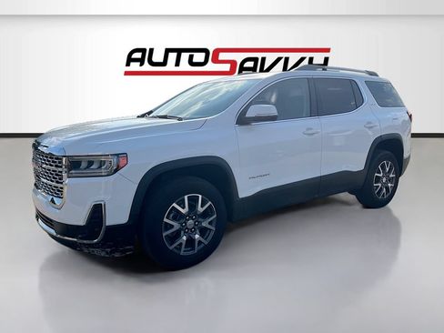 Used 2023 GMC Acadia SLT FWD image 3
