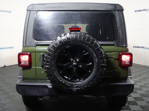 Used 2021 Jeep Wrangler Unlimited Sport image 7