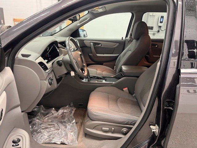 Used 2015 Chevrolet Traverse LT w/ Style and Technology Package AWD/4WD image 15