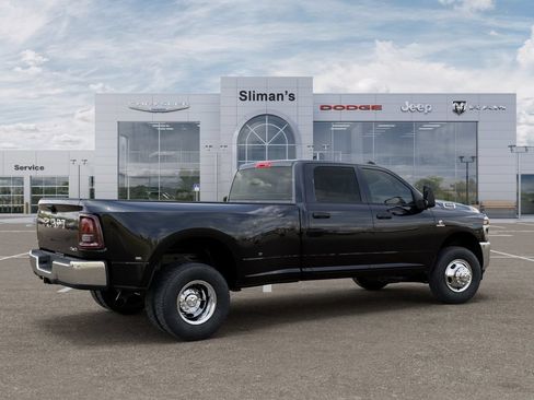 New 2026 RAM 3500 Tradesman AWD/4WD image 5