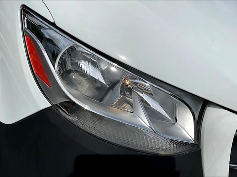 Used 2024 Mercedes-Benz Sprinter 2500 image 16