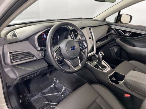 Used 2023 Subaru Outback Onyx Edition AWD/4WD image 9