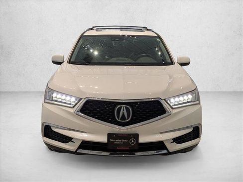 Used 2017 Acura MDX w/ Technology & Entertainment image 2