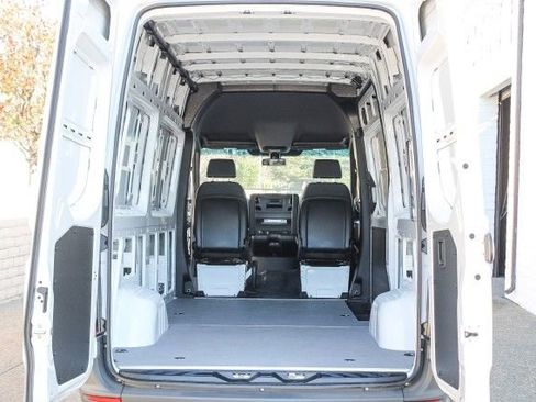 New 2025 Mercedes-Benz Sprinter 2500 image 26