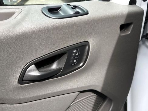 Used 2024 Ford Transit 250 Low Roof w/ Exterior Upgrade Package image 14