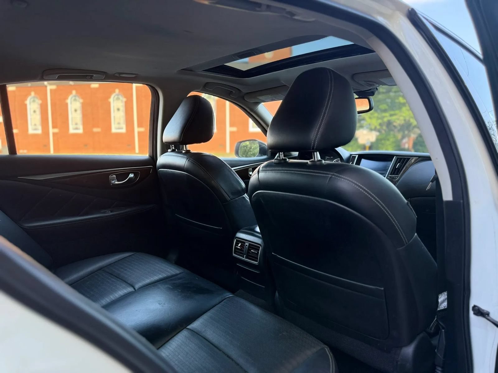 Used 2016 INFINITI Q50 Sport AWD/4WD image 13