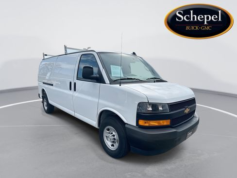 Used 2025 Chevrolet Express 2500 Extended w/ Driver Convenience Package RWD image 1