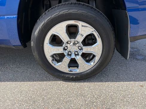 Used 2019 RAM 1500 Big Horn AWD/4WD image 27