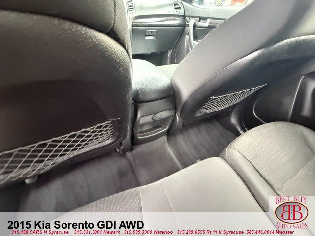 Used 2015 Kia Sorento LX AWD/4WD image 13