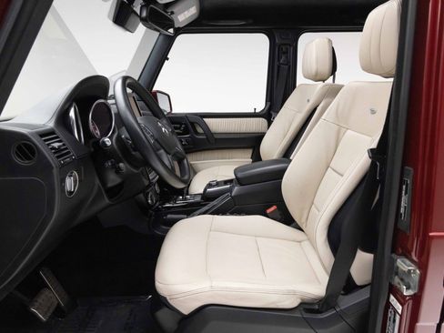 Used 2016 Mercedes-Benz G 550 image 34