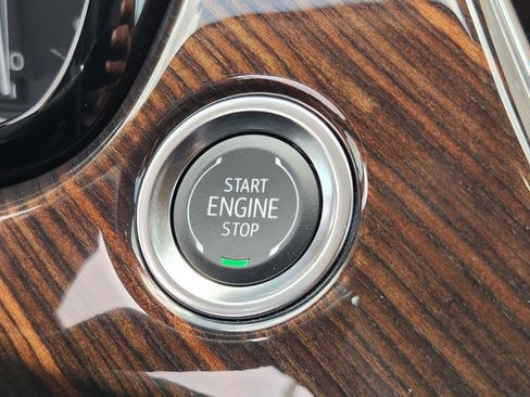 New 2025 Cadillac XT6 Premium Luxury w/ Platinum Package image 32