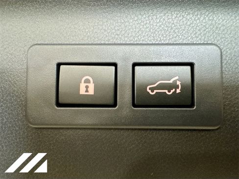 New 2025 Subaru Forester Premium image 28