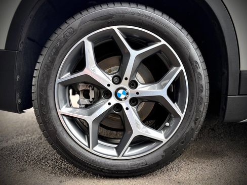 Used 2017 BMW X1 xDrive28i AWD/4WD image 17