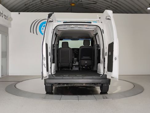 Used 2017 Nissan NV200 S image 13