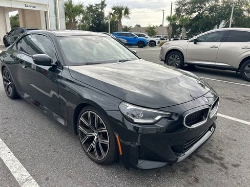 Used 2024 BMW 230i Coupe w/ Convenience Package RWD image 21