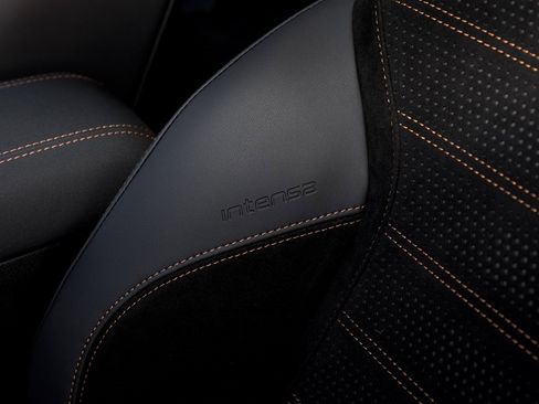 New 2025 Alfa Romeo Tonale Intensa image 25