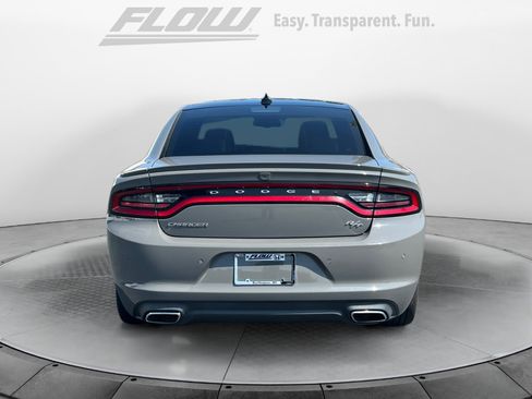 Used 2017 Dodge Charger R/T w/ Plus Group RWD image 8