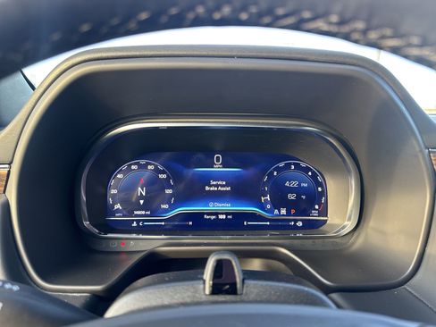 Used 2024 Chevrolet Suburban High Country w/ Advanced Technology Package image 15