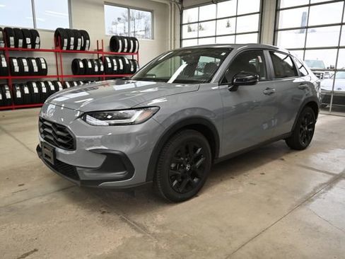 Used 2023 Honda HR-V Sport image 8