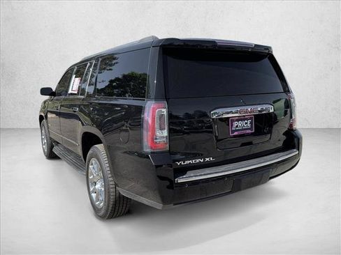 Used 2018 GMC Yukon XL Denali w/ Open Road Package AWD/4WD image 5