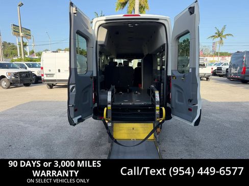 Used 2017 Ford Transit 350 XLT RWD image 1