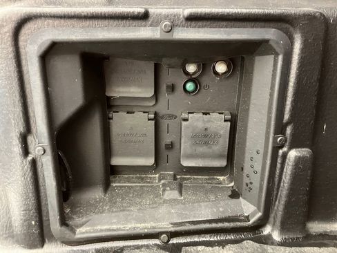 Certified 2023 Ford F150 Lariat w/ Equipment Group 502A High image 30