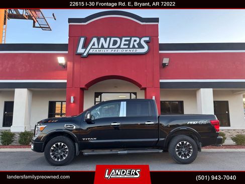 Used 2017 Nissan Titan PRO-4X image 1