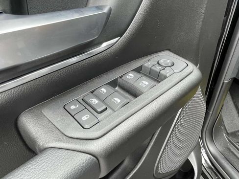 New 2025 RAM 1500 Big Horn AWD/4WD image 24