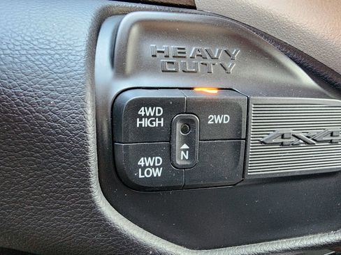 Used 2022 RAM 2500 Laramie image 32