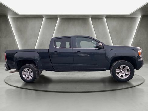Used 2017 GMC Canyon SLE w/ SLE Convenience Package AWD/4WD image 2