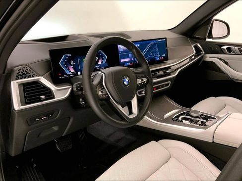Certified 2024 BMW X5 xDrive40i AWD/4WD image 21