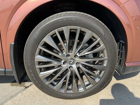 Used 2024 Lexus RX 350 FWD image 10