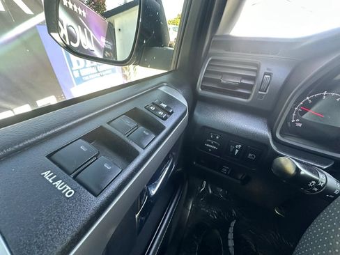 Used 2021 Toyota 4Runner SR5 Premium AWD/4WD image 35