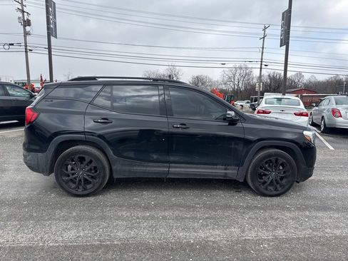 Used 2019 GMC Terrain SLE w/ Driver Convenience Package image 8