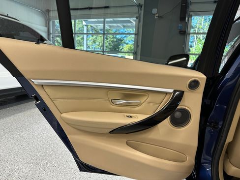 Used 2016 BMW 328i Sedan image 21