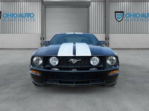 Used 2006 Ford Mustang GT RWD image 2