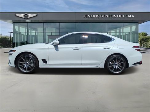 Certified 2025 Genesis G70 2.5T image 6