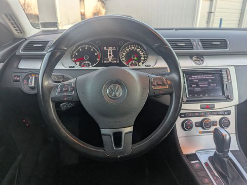 Used 2016 Volkswagen CC R-Line image 12