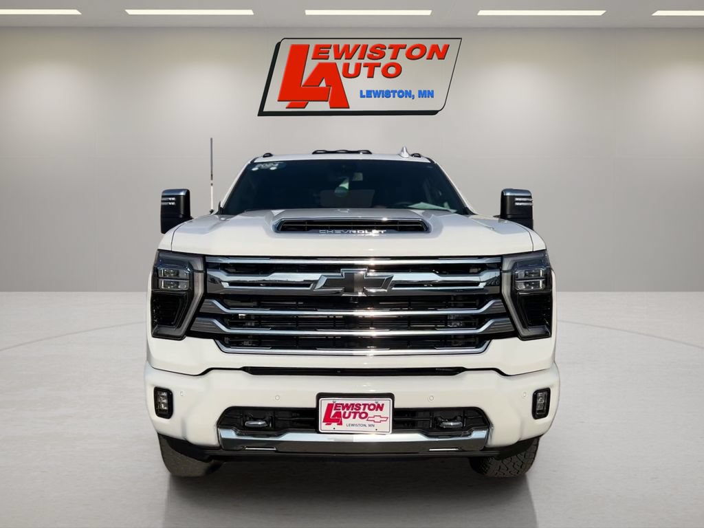Certified 2024 Chevrolet Silverado 3500 High Country AWD/4WD image 8