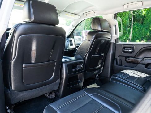 Used 2015 GMC Sierra 2500 Denali w/ Duramax Plus Package AWD/4WD image 28