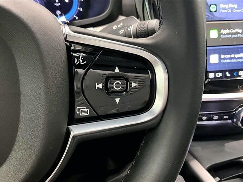 Used 2024 Volvo S60 B5 Plus w/ Protection Package Premier image 24