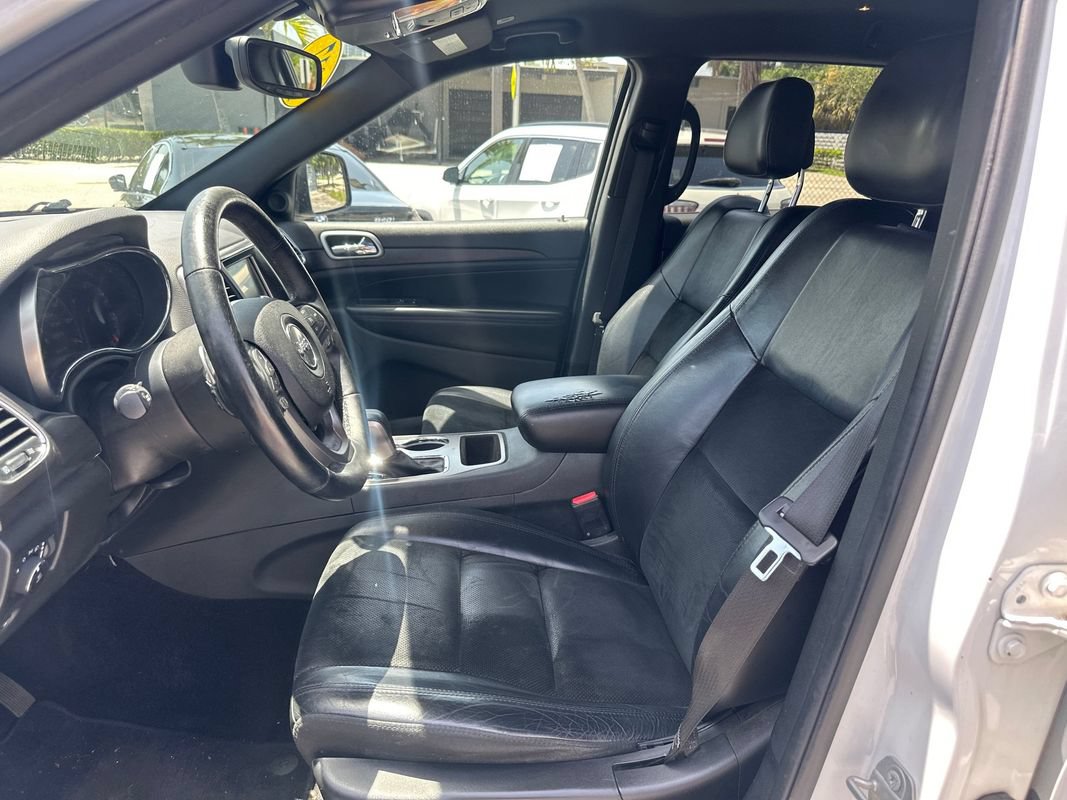 Used 2017 Jeep Grand Cherokee Altitude AWD/4WD image 20
